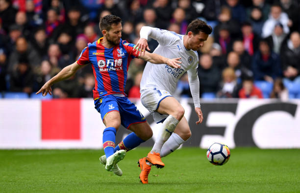 尤其是在主 尤其是在主